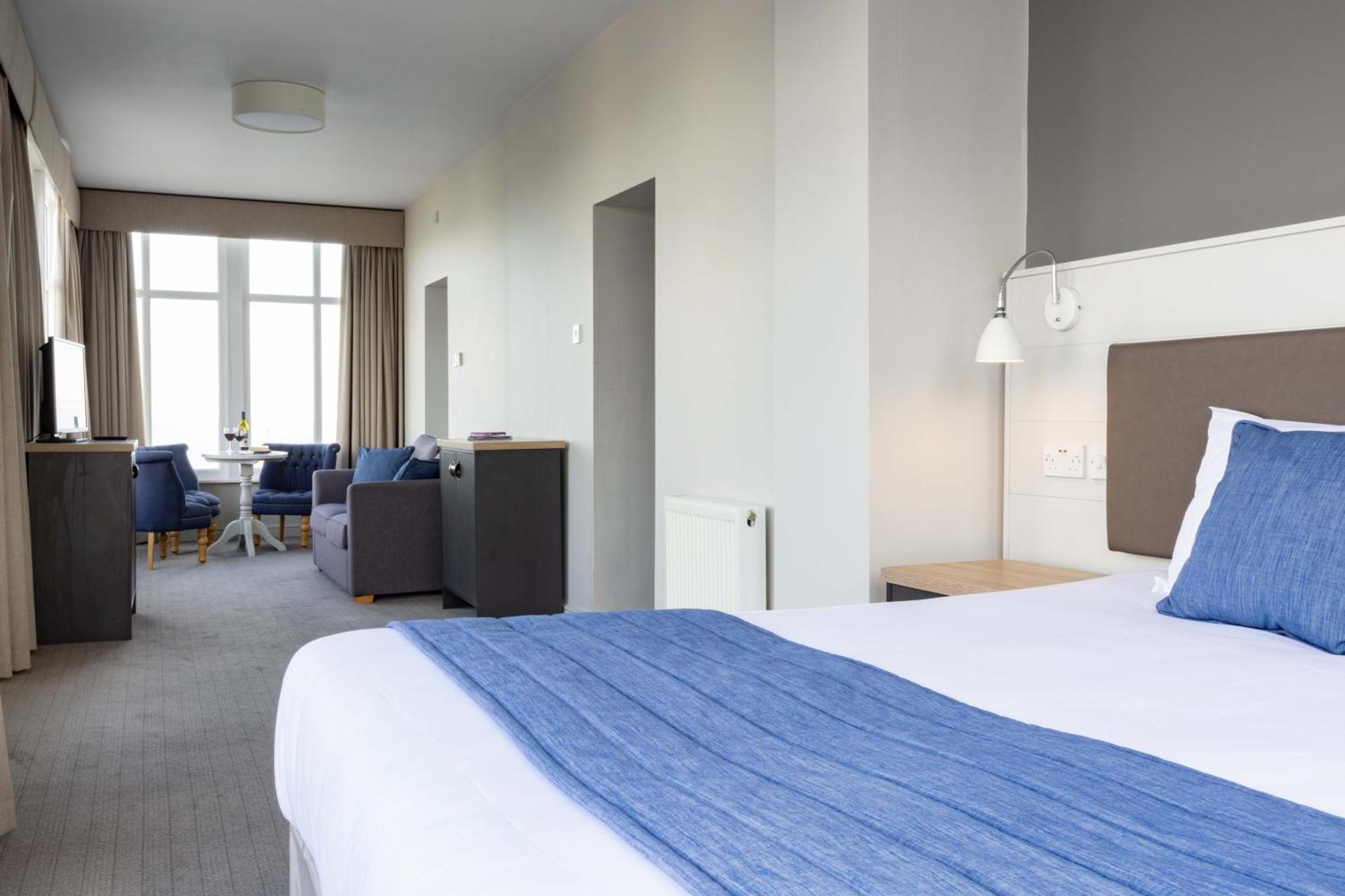 The Norbreck Hotel By Compass Hospitality Скарбъро Екстериор снимка